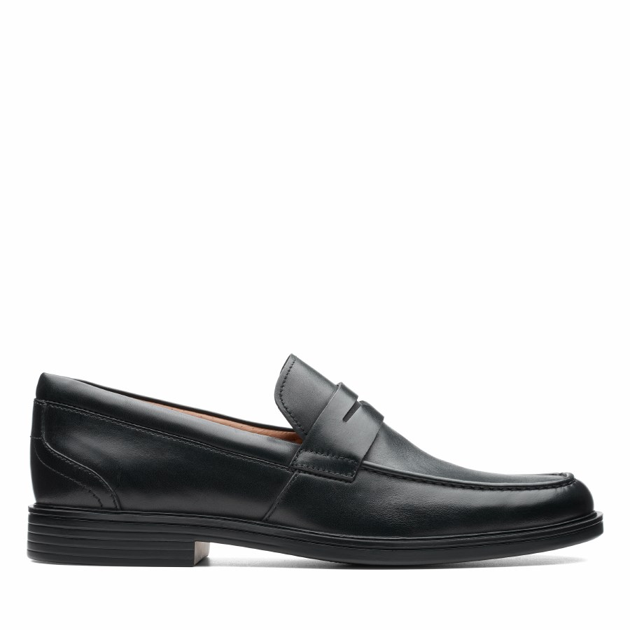 Mens top loafers clarks